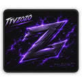 Grand Tapis de Bureau Gaming – Design Emblème Z Éclair Violet